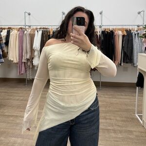 *SOLD* Et Clet Cream Off-Shoulder Asymmetrical Top